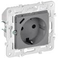 SKANDY Розетка с заземлением с защитными шторками 16А с USB C 18Вт SK-R17Gr серый IEK
