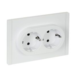 FORTE&PIANO Розетка 2-местная с заземлением с защитными шторками безвинтовое крепление 16А FP223 бел