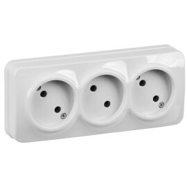 GLORY Розетка 3-местная для открытой установки без заземления без защитных шторок 10А РС23-2-ХБ белы