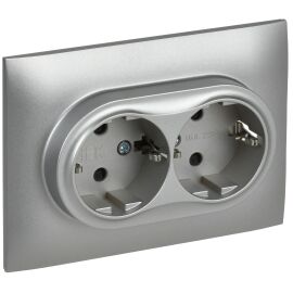 SKANDY Розетка 2-местная с заземлением с защитными шторками 16А в сборе SK-R07S серебряный IEK