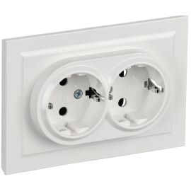 BRITE Розетка 2-местная с заземлением с защитными шторками 16А в сборе РСш12-3-БрБ белый IEK