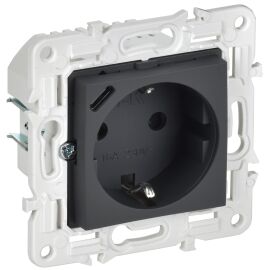 SKANDY Розетка с заземлением с защитными шторками 16А с USB C 18Вт SK-R17G графит IEK