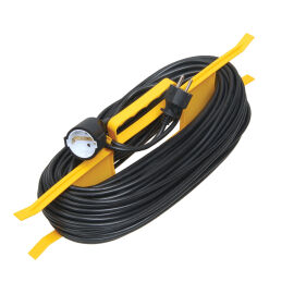 Удлинитель на рамке, 1 место, 2Р/30м, 2х0,75мм2, IEK WKF20-06-01-30