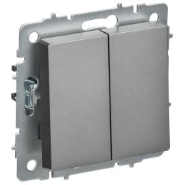 BRITE Выключатель 2-клавишный перекрестный 10А ВС10-2-3-БрС сталь IEK
