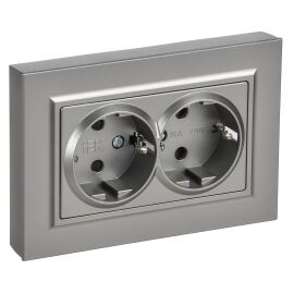 BRITE Розетка 2-местная с заземлением с защитными шторками плоская 16А в сборе РСшПл12-3-БрС сталь I