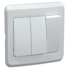 VEGA Выключатель 3 кл. 10А ВС10-3-0-ВБ белый GENERICA