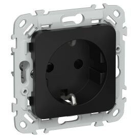 FLITE Розетка с заземлением с защитными шторками 16А РСш11-0-ФлЧ черный IEK