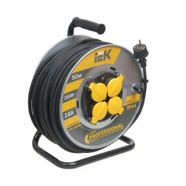 Удлинитель на катушке с т/з, 4 места, 2Р+PЕ/50м, 3х1,5мм2, IP44, IEK WKP16-16-04-50-44