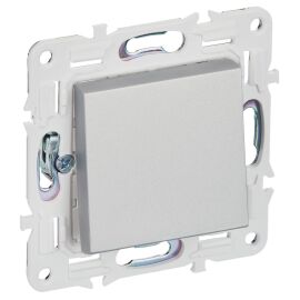 SKANDY Выключатель 1-клавишный перекрестный 10А SK-V03S серебряный IEK