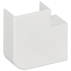 METRA MINI Поворот на 90град 24х14мм белый IEK