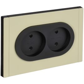 FORTE&PIANO Розетка 2-местная без заземления с защитными шторками безвинтовое крепление 10А FP825M м