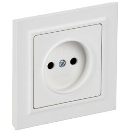 BRITE Розетка 1-местная без заземления без защитных шторок 10А в сборе РСР10-1-0-БрАБ арктический бе