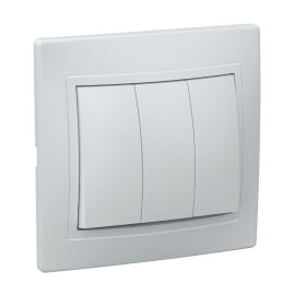 Выключатель 3-клавишный, 10А, ВС10-3-0-ККм, кремовый, IEK EVK30-K33-10-DM