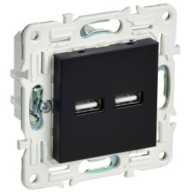 SKANDY Розетка USB A+A 3,1А SK-R15Bl черный IEK