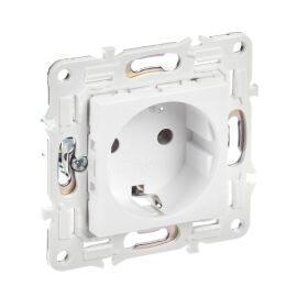 Розетка с заземлением, 16А, без защ. шторок, белая, IEK SK-R11-16-K01