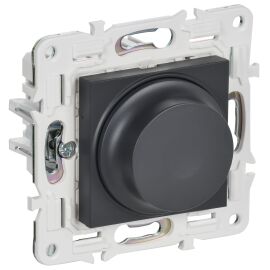 SKANDY Светорегулятор поворотный с индикацией 600Вт SK-D01T титан IEK