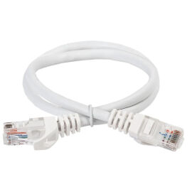Патч-корд 4 пары, 2хRJ45, 1м, Кат.5e, UTP, белый, PVC, GENERICA PC08-C5EU-1M-G