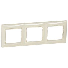 VALENA DIY Рамка 3-местная слоновая кость